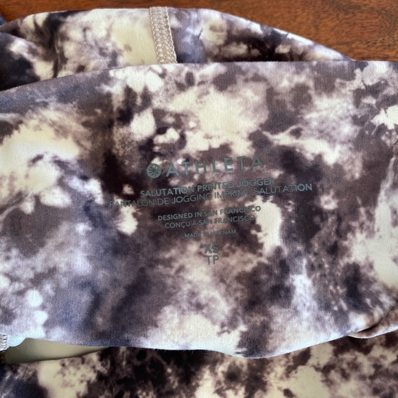 Athleta Salutation Printed Jogger- XS - Picture 5 of 5